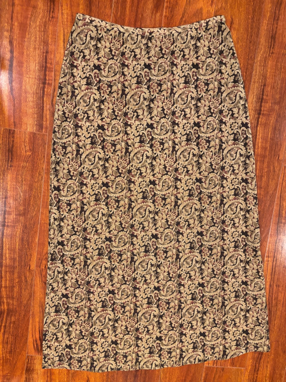 Tracy Evans Beige and Black Paisley Midi Skirt